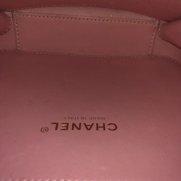 Chanel Filigree handbag - Picture 3 of 5